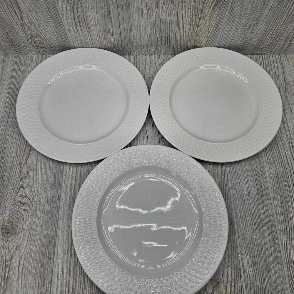 Oneida Westerly Basket White Stoneware Dinner Plates Set of 3 Textured Rim 11